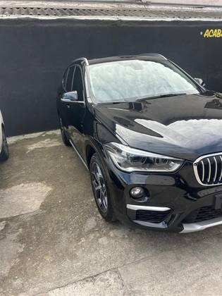 BMW X1 2.0 16V TURBO ACTIVEFLEX SDRIVE20I X-LINE 4P AUTOMÁTICO BMW X1 2.0 16V TURBO ACTIVEFLEX SDRIVE20I X-LINE 4P AUTOMÁTICO